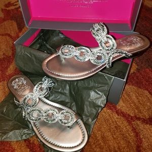 Gorgeous NWOT Vince Camuto Sandals